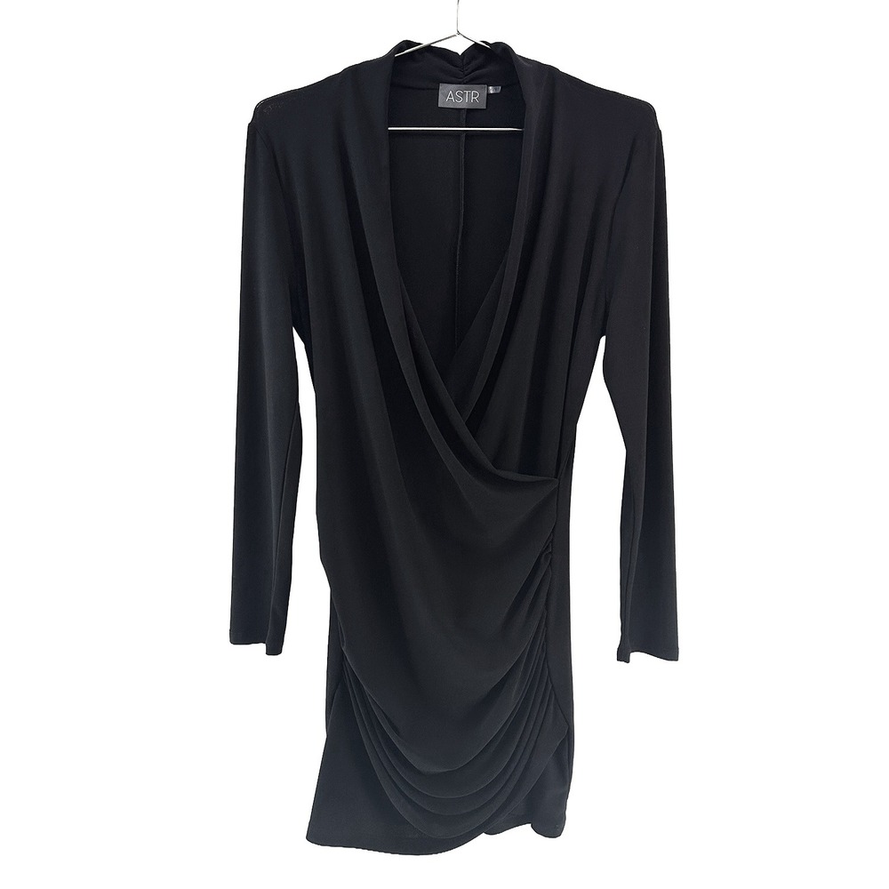 ASTR Minimalist Faux Wrap Long Sleeve Dress • Large • black • Classic, Chic LBD